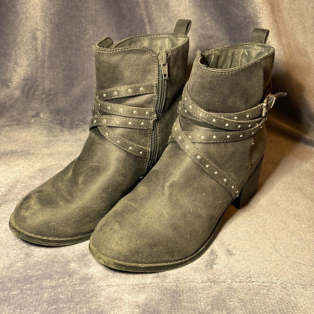Grey Heeled Boots